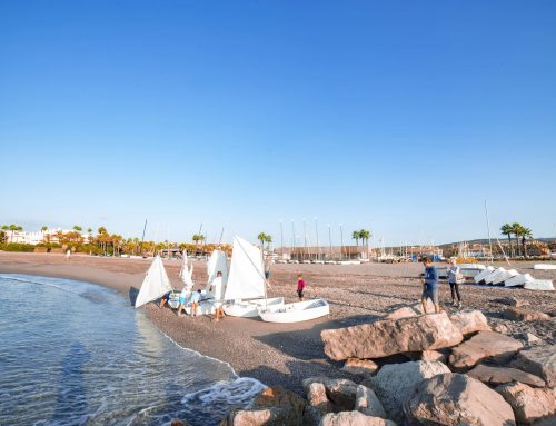 Puerto Sotogrande y Real Club Marítimo inauguran una nueva temporada de los cursos de vela