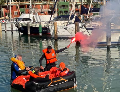 Puerto Sotogrande colabora con el RCMS en el Curso ISAF obligatorio para regatas de altura